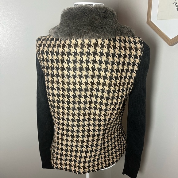 CABI Wool Houndstooth Boucle Blazer Jacket Womens Size 4 Tweed Academia Career - Picture 4 of 6